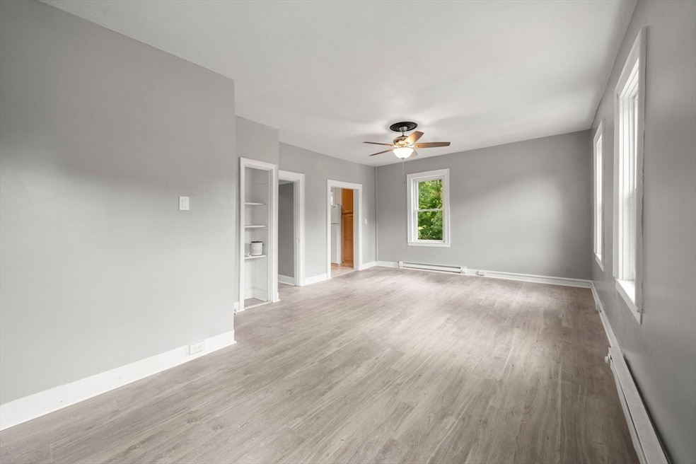 41 Summer St unit B, Kingston, MA 02364 - photo 1