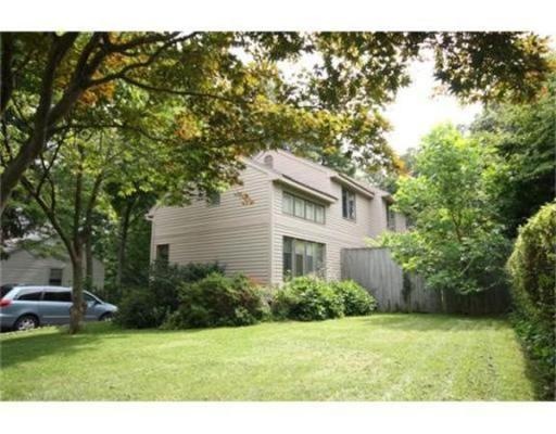 300 Walnut St, Wellesley Hills, MA 02481 - photo 1