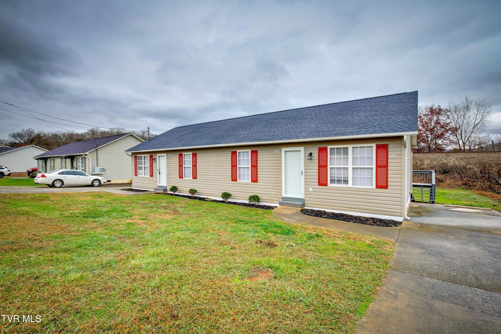 754 Old Stage Rd unit A, Church Hill, TN 37642 - photo 1