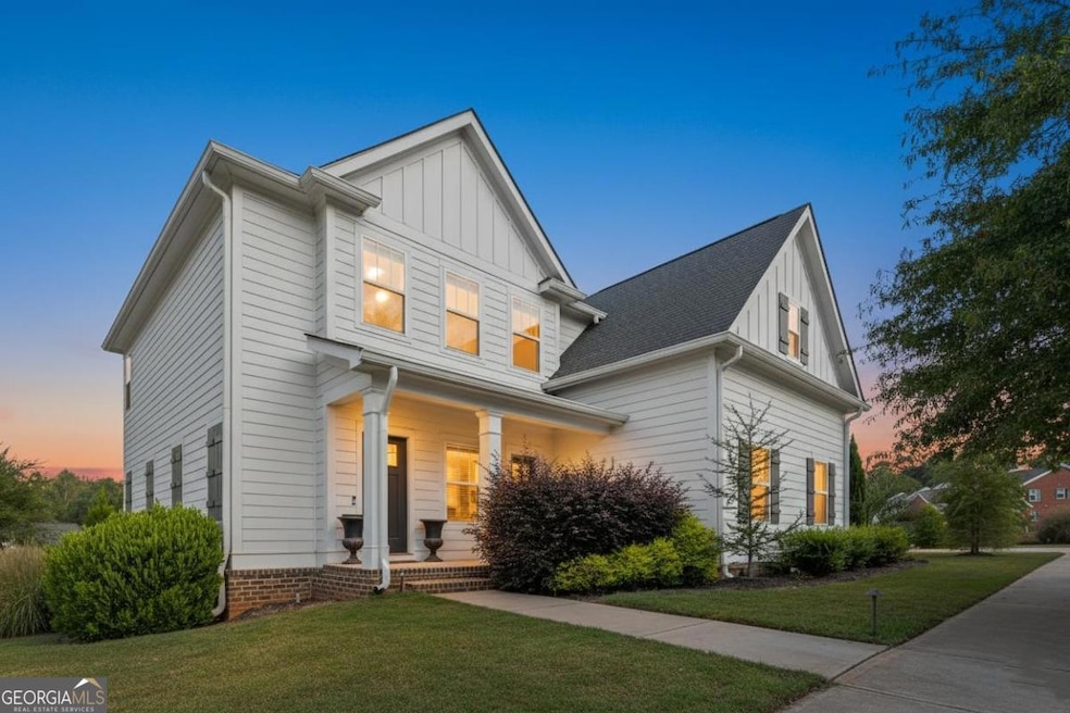 For Sale $565,000 • Co-Listing Agent