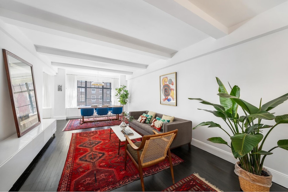 For Sale $1,595,000 • Co-Listing Agent