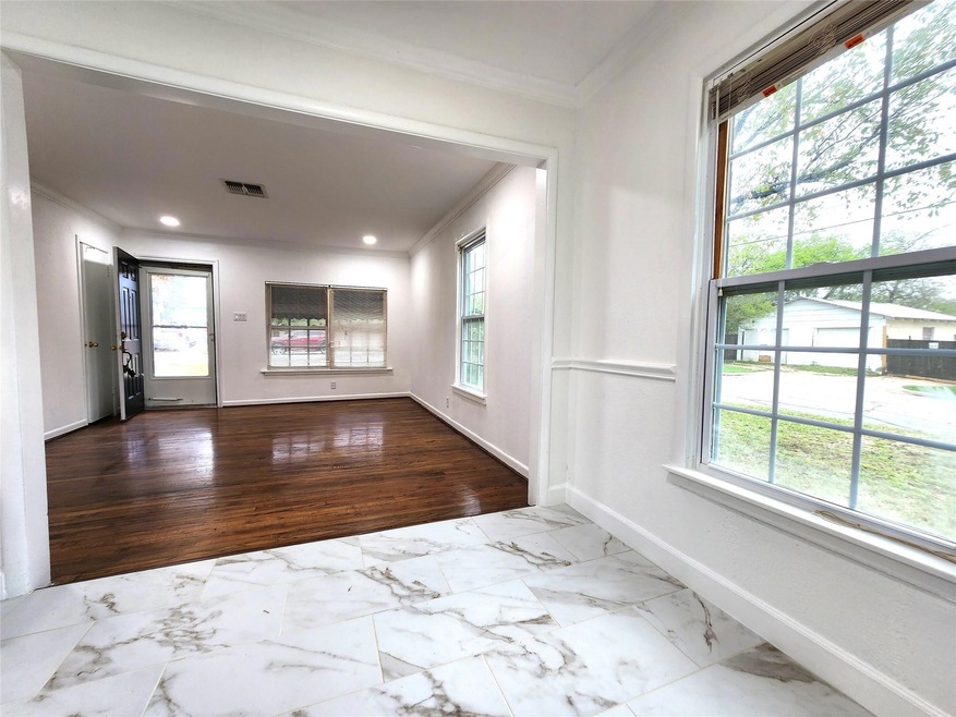 1124 Ann St, Bedford, TX 76022 - photo 1