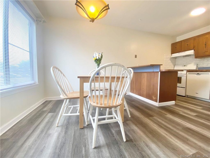 6 Birch Ln unit H, East Haven, CT 06513 - photo 1