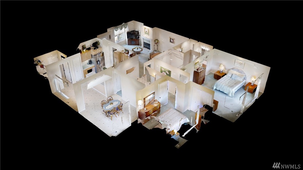 1472 Mountain View Dr, Enumclaw, WA 98022 - photo 1