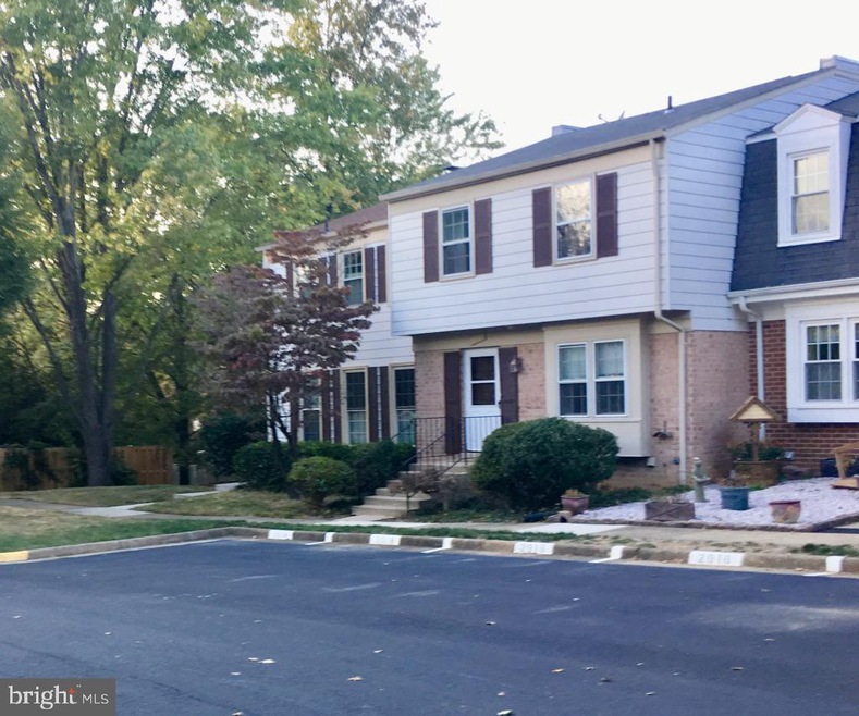 2916 Cashel Ln, Vienna, VA 22181 - photo 1