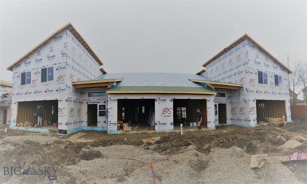 Photos of a similar building. 4 bedroom exterior u