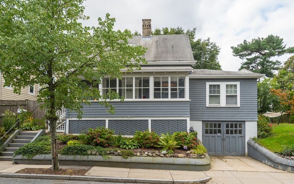 50 Stimson St, West Roxbury, MA 02132 - photo 1