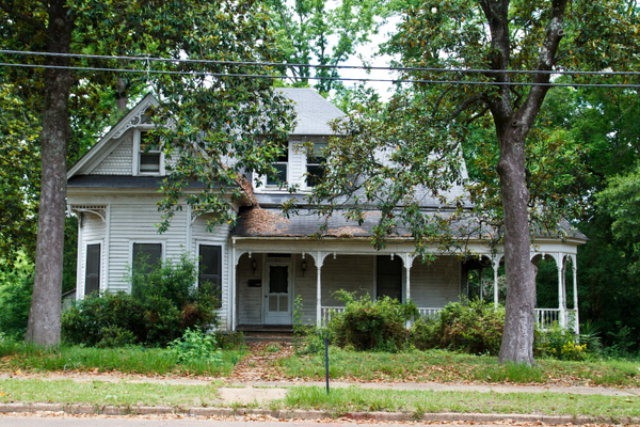 316 W Georgia Ave, McComb, MS 39648 - photo 1