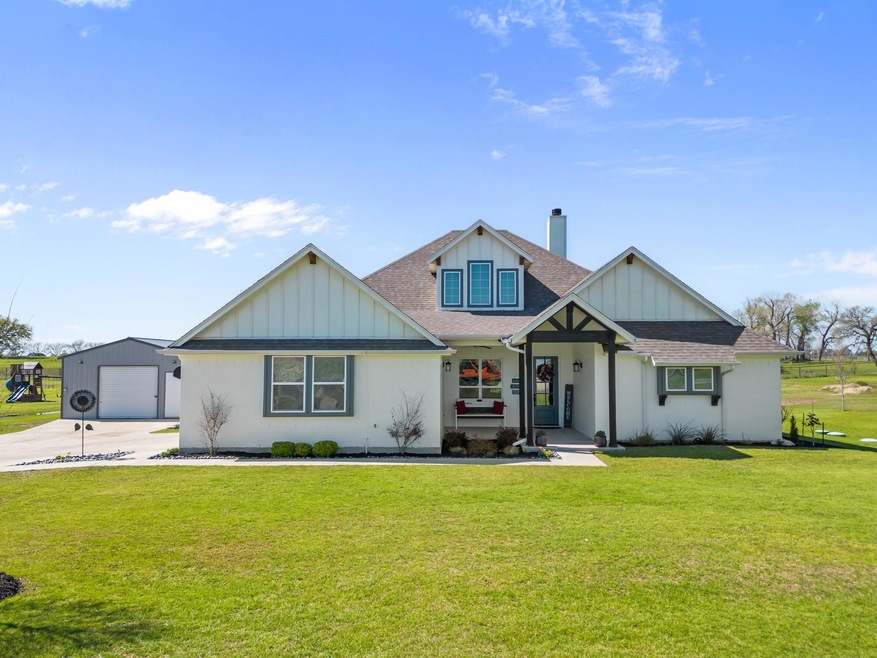 160 Eagles Crest Ln, Brock, TX 76087 - photo 1