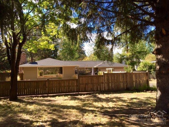 667 NE 11th St, Bend, OR 97701 - photo 1