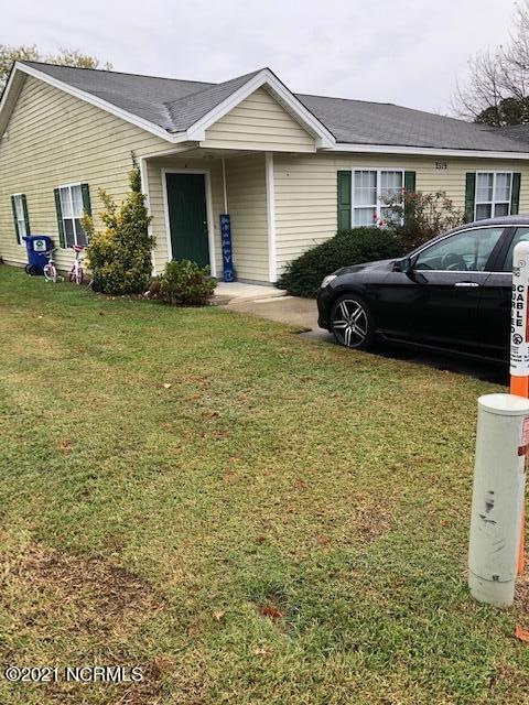 2519 East St, Winterville, NC 28590 - photo 1