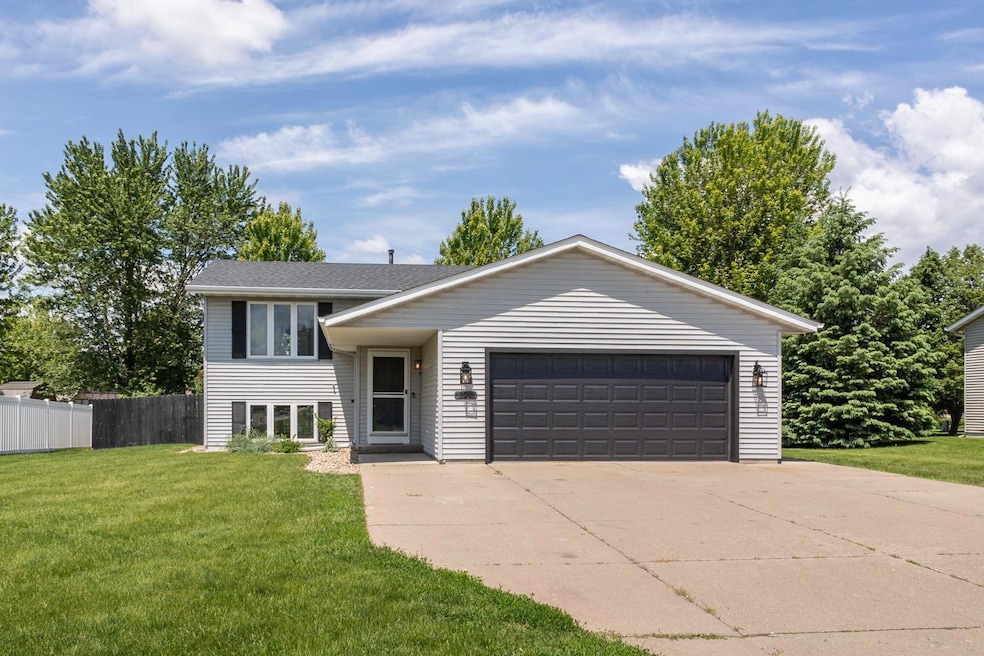 For Sale $299,000 • Co-Listing Agent