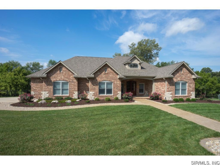 516 Willow Bend Ln, O Fallon, IL 62269 - photo 1