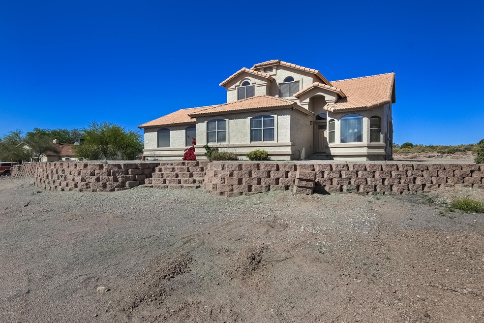 480 S Roadrunner Rd-1