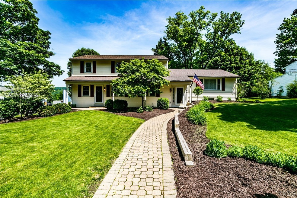 Stunning curb appeal