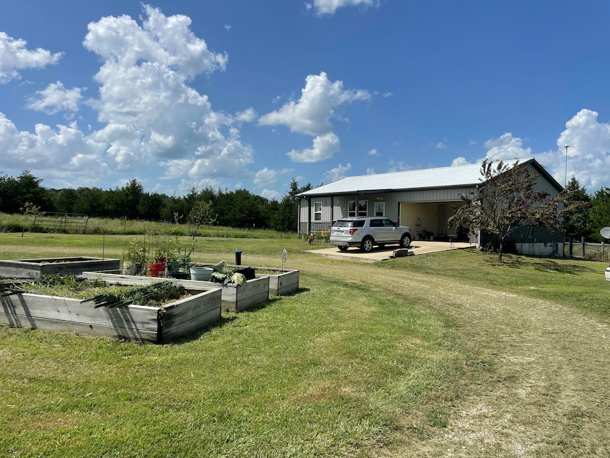 Under Contract $399,500