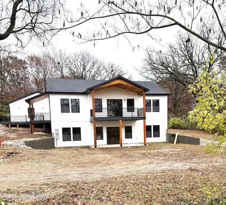 1702 S Aurora St, Eldon, MO 65026 - photo 1