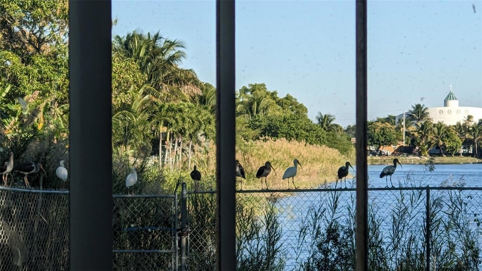 2321 NW 6th St, Pompano Beach, FL 33069 - photo 1