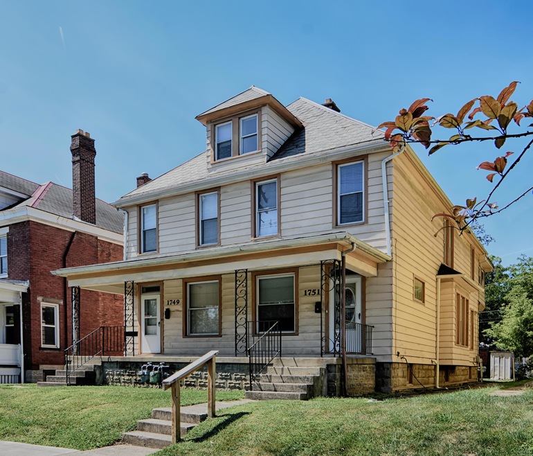 1749N4th