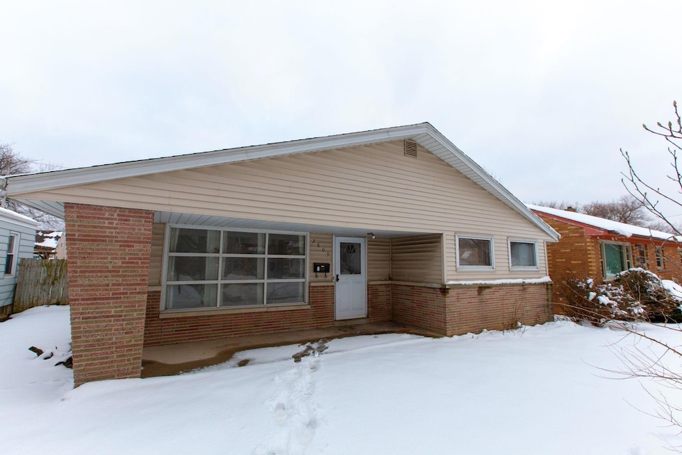 2809 E Holmes Ave. Front 4