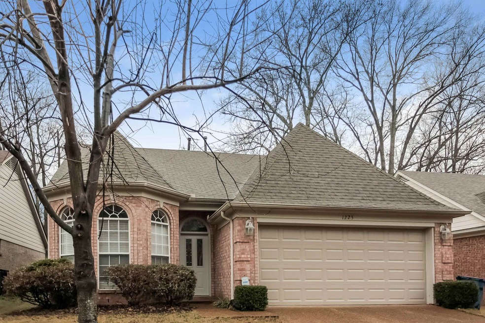 1225 Bridgewater Rd, Cordova, TN 38018 - photo 1