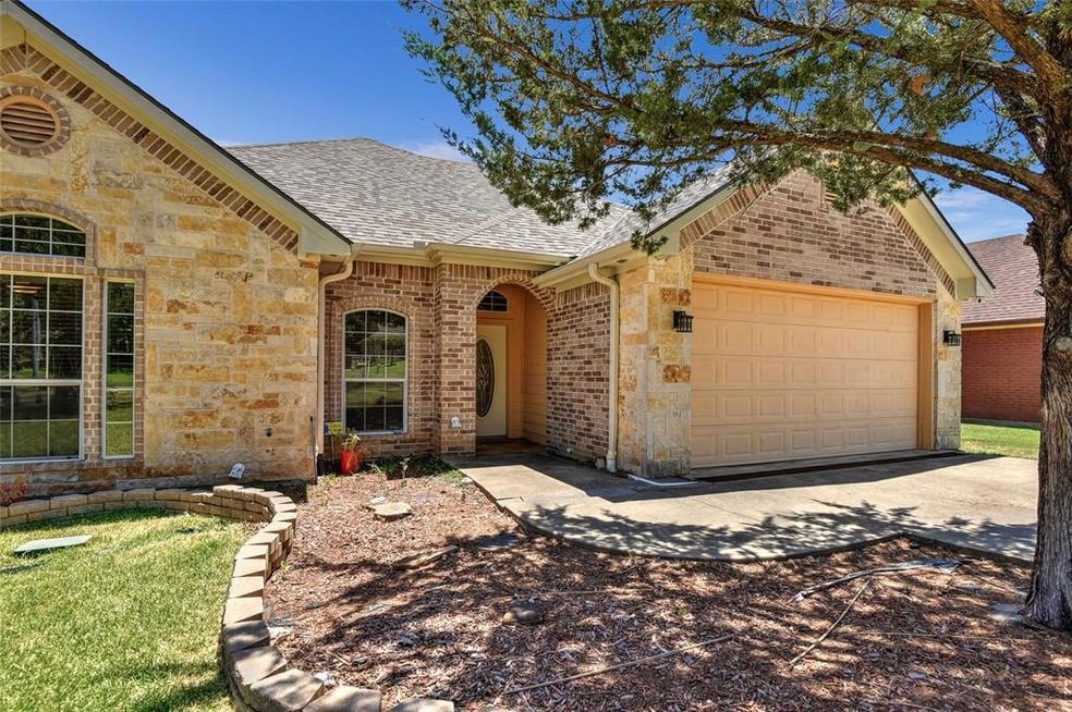1100 Little Creek Dr, Denison, TX 75020 - photo 1
