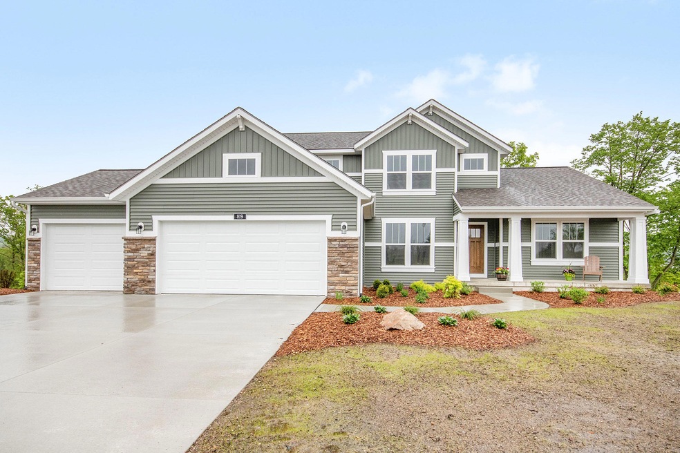 12186 Apple Cart Ln, Lowell, MI 49331 - photo 1