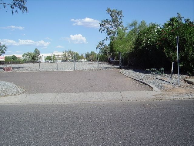 Front south end