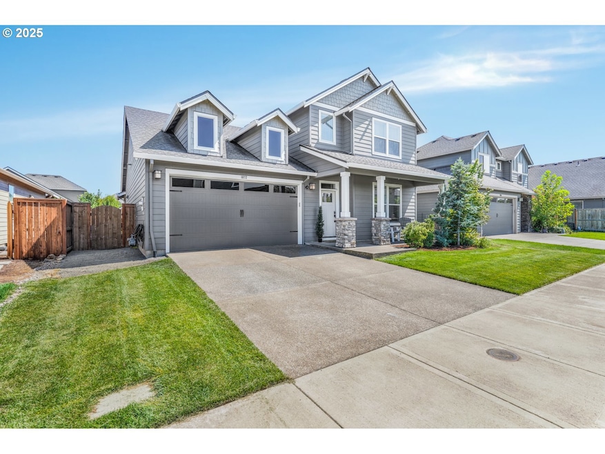 1072 S Walnut St, Canby, OR 97013 - photo 1