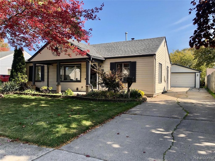 26510 Woodmont St, Roseville, MI 48066 - photo 1