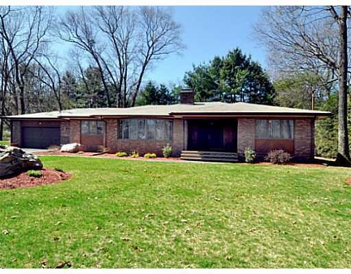 46 Maple Crest Dr, Smithfield, RI 02828 - photo 1