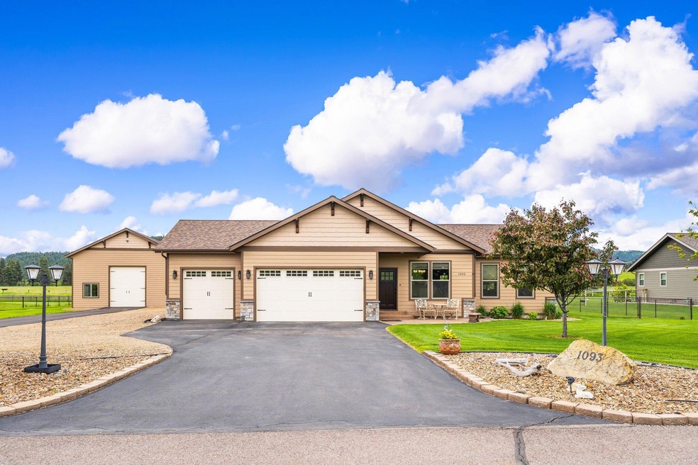 1093 S View Ln, Kalispell, MT 59901 - photo 1