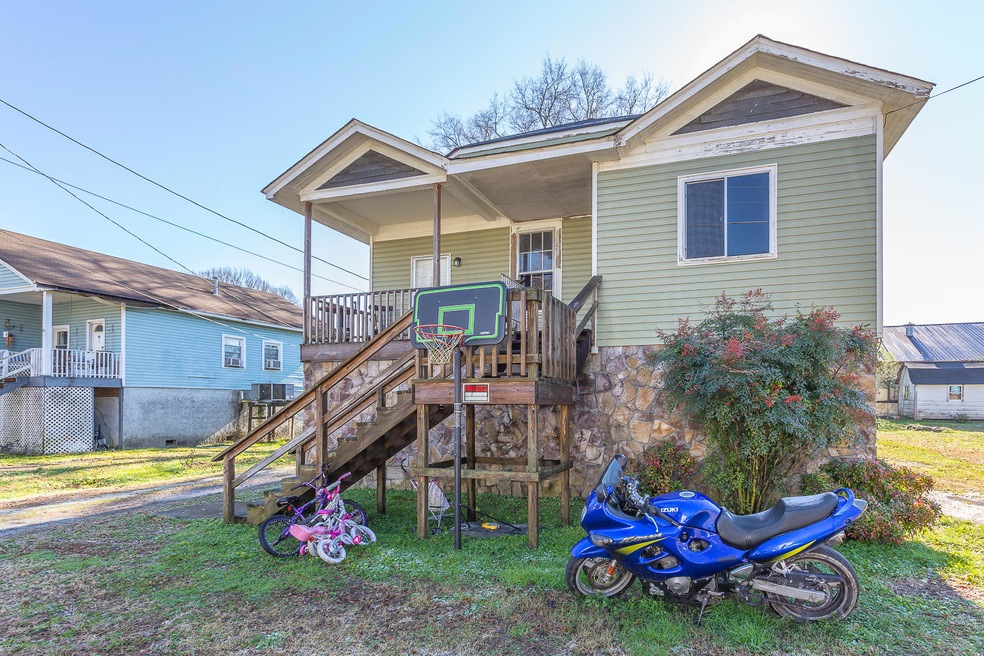 204 W 9th HD-27