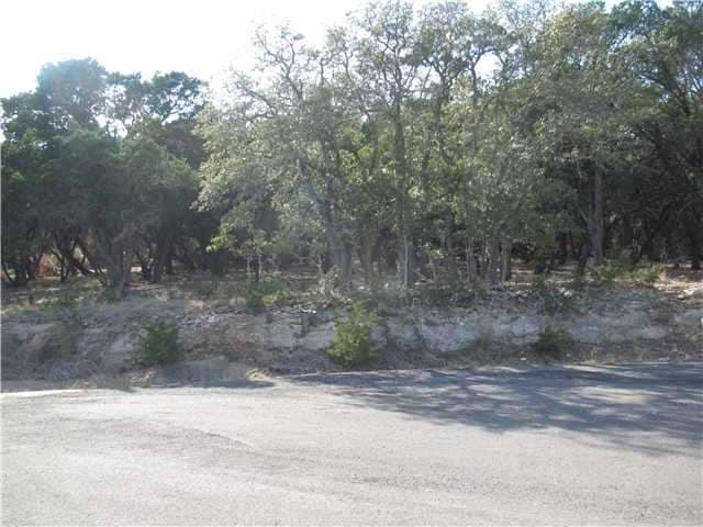Land/Lot : It is a great lot, flat, buildable loca