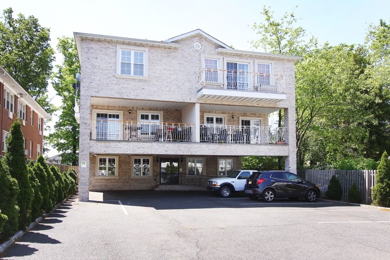 724 Westfield Ave unit 7, Elizabeth, NJ 07208 - photo 1