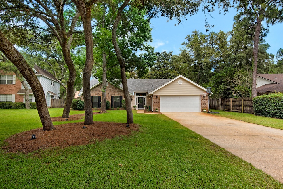 Pending $499,900