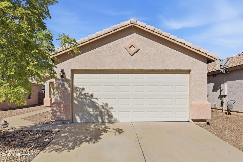 4502 W Rose Mist Way, Tucson, AZ 85741 - photo 1