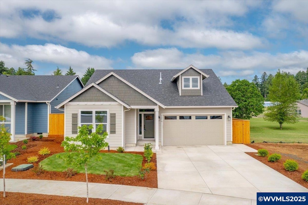 1279 SW 11th St, Dallas, OR 97338 - photo 1