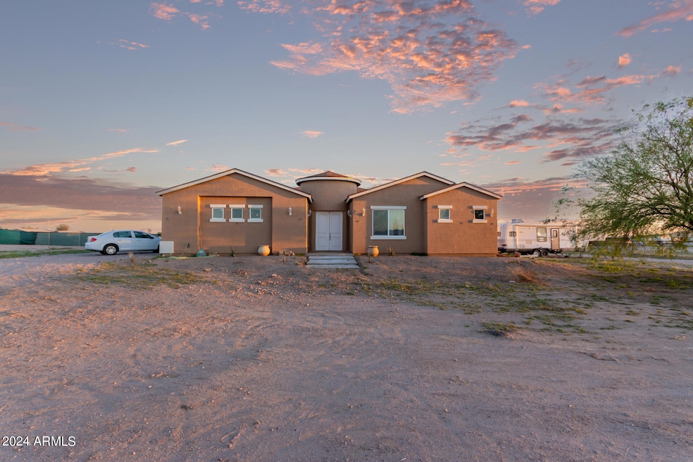 For Sale $549,900 • Co-Listing Agent