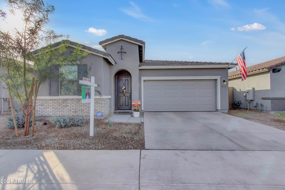 3225 W Pollack St-3