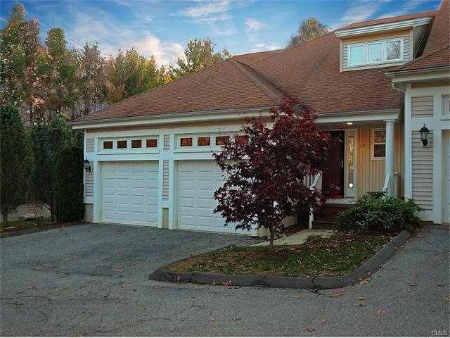 Summerfield Gardens ranch end unit with first floo