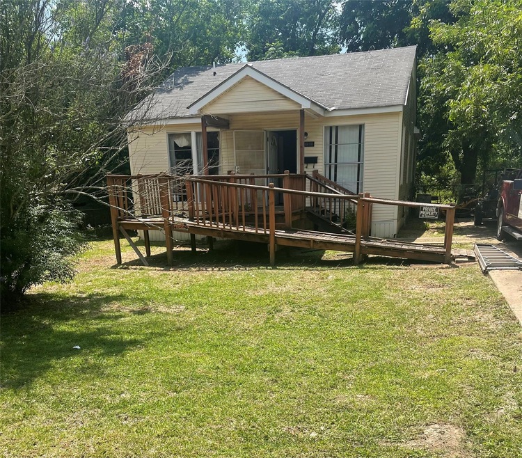 Front Exterior