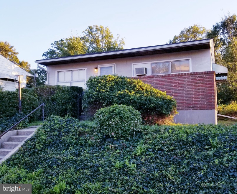 2515 E Northern Pkwy, Baltimore, MD 21214 - photo 1