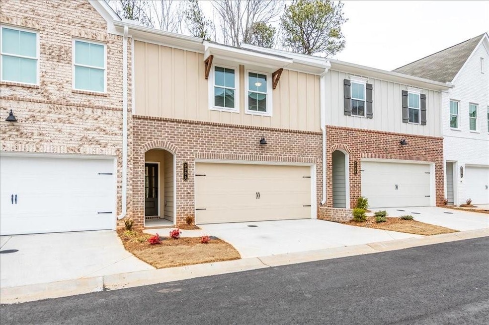 Welcome Home to this quiet townhome at the end of 
