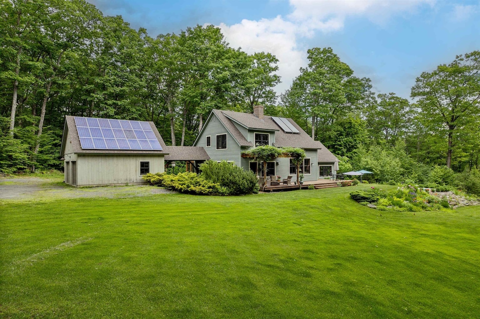 683 Reservoir Rd, White River Junction, VT 05001 - photo 1