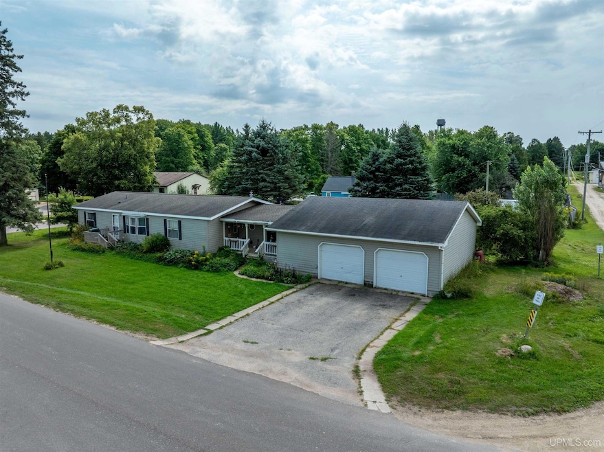 E3721 Munising St, Chatham, MI 49816 - photo 1