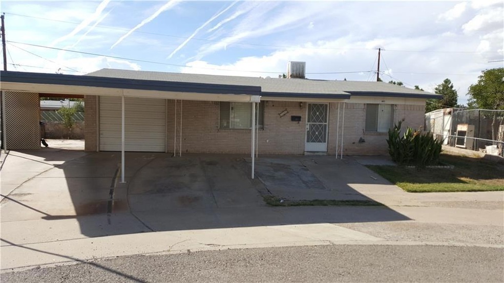 249 Yolanda Dr, El Paso, TX 79915 - photo 1