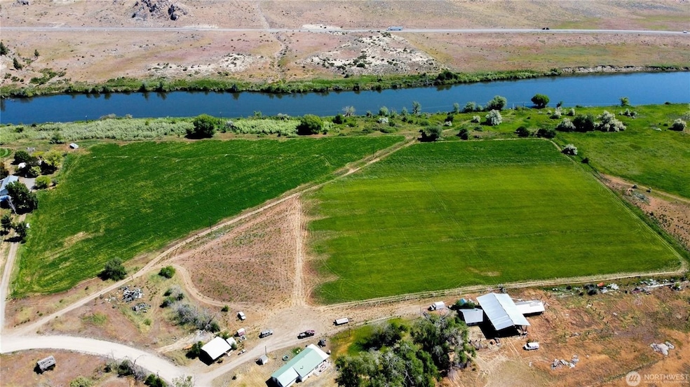 24 Hadley Rd, Brewster, WA 98812 - photo 1