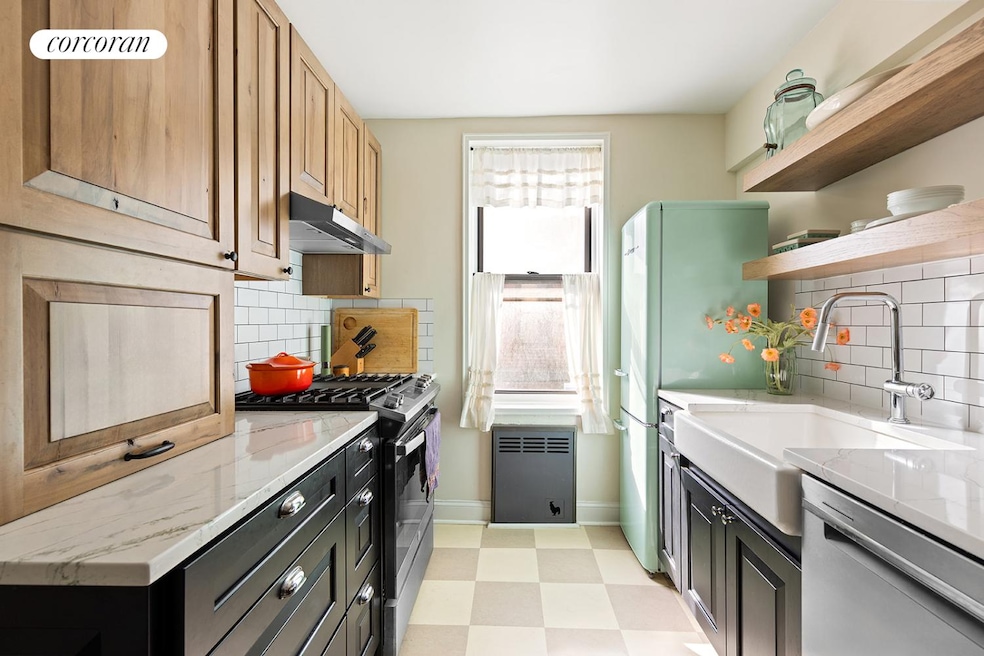 Sold $490,000 • Co-Listing Agent