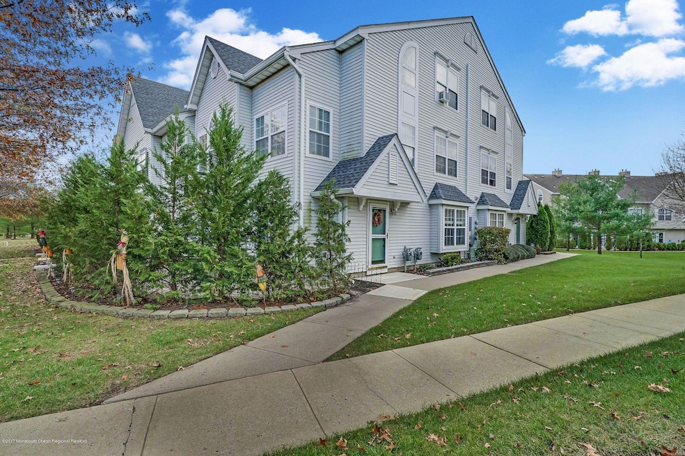 58 Phoenix Ct, Tinton Falls, NJ 07712 - photo 1